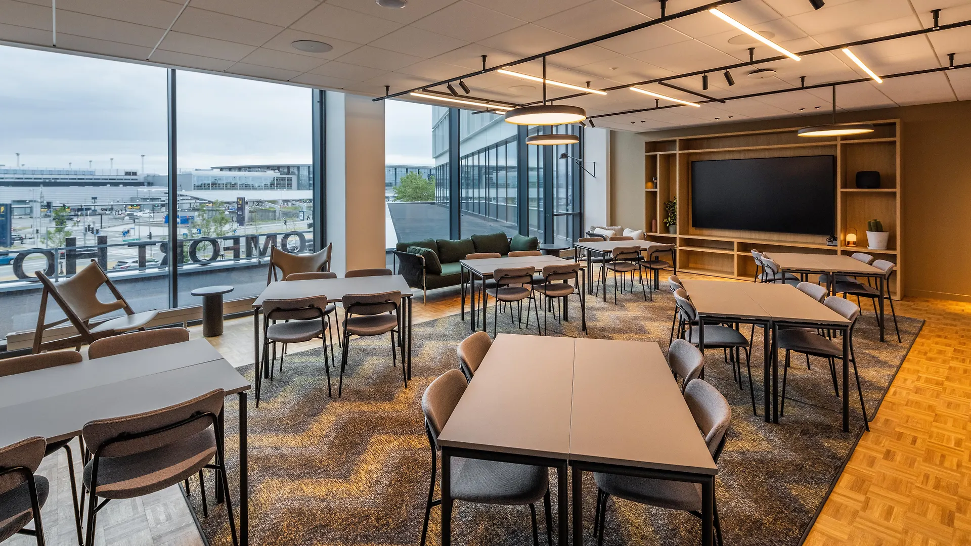 Comfort Hotel Copenhagen Airport 3*,